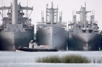 سفن حربية امريكية